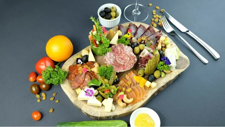 Khơi dậy cảm xúc vị giác cùng nghệ thuật ẩm thực Âu - Á tại Sammy - Ảnh 1. Khơi dậy cảm xúc vị giác cùng nghệ thuật ẩm thực Âu - Á tại Sammy - Ảnh 1.