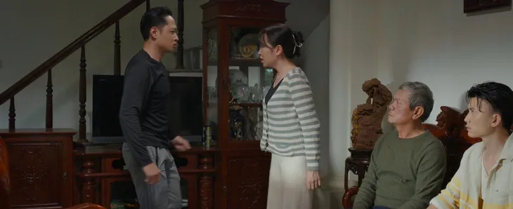 Dưới bóng cây hạnh phúc - Tập 19: Nói hết ấm ức, tủi nhục, Son còn bị dọa ly hôn - Ảnh 3. Dưới bóng cây hạnh phúc - Tập 19: Nói hết ấm ức, tủi nhục, Son còn bị dọa ly hôn - Ảnh 3.