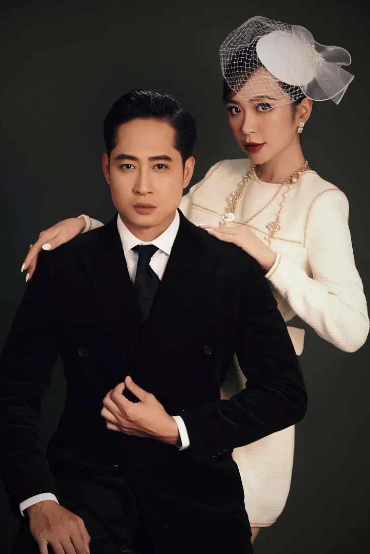 Loạt ảnh tình bể bình của vợ chồng Mạnh Hưng - Kim Oanh - Ảnh 8. Loạt ảnh tình bể bình của vợ chồng Mạnh Hưng - Kim Oanh - Ảnh 8.