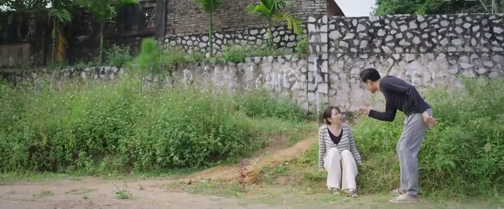 Dưới bóng cây hạnh phúc - Tập 19: Nói hết ấm ức, tủi nhục, Son còn bị dọa ly hôn - Ảnh 4. Dưới bóng cây hạnh phúc - Tập 19: Nói hết ấm ức, tủi nhục, Son còn bị dọa ly hôn - Ảnh 4.