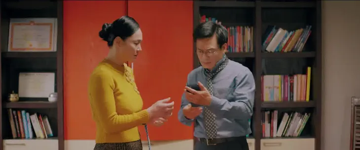 Đừng nói khi yêu - Tập 10: Tú - Ly lộ ảnh nóng ở nhà nghỉ - Ảnh 1. Đừng nói khi yêu - Tập 10: Tú - Ly lộ ảnh nóng ở nhà nghỉ - Ảnh 1.