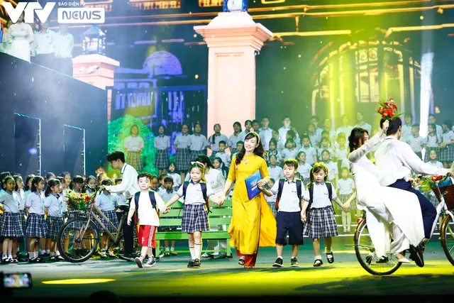 Trường Nguyễn Siêu kỷ niệm 30 năm ngày thành lập - Ảnh 6. Trường Nguyễn Siêu kỷ niệm 30 năm ngày thành lập - Ảnh 6.
