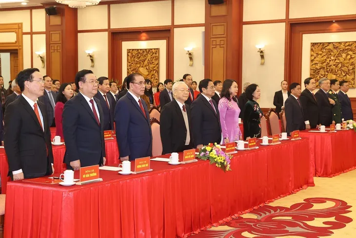 Lễ trao Huy hiệu 55 năm tuổi Đảng tặng Tổng Bí thư Nguyễn Phú Trọng - Ảnh 1.