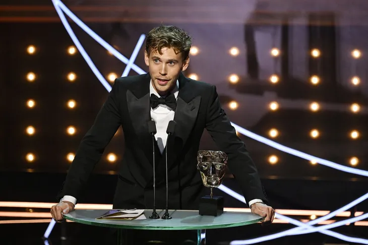 BAFTA 2023: Austin Butler giành giải Nam chính xuất sắc nhất, tri ân gia đình Elvis Presley - Ảnh 1. BAFTA 2023: Austin Butler giành giải Nam chính xuất sắc nhất, tri ân gia đình Elvis Presley - Ảnh 1.