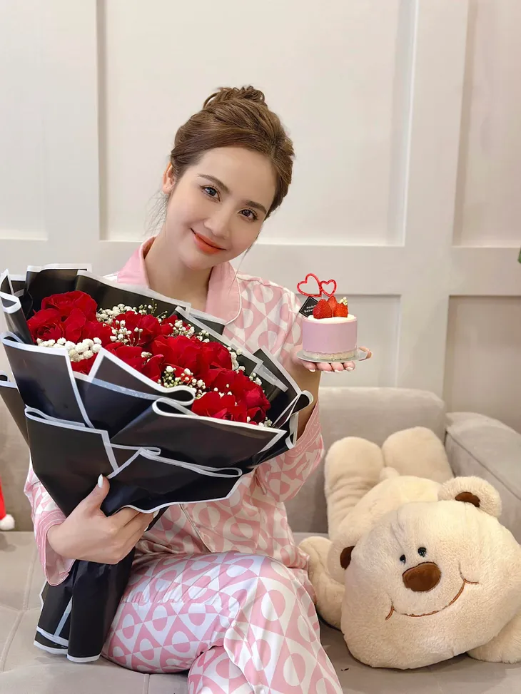 Diễn viên Việt tuần qua: Việt Anh đăng ảnh cùng Hồng Diễm dịp Valentine, Thu Quỳnh đi Nhật cùng gia đình - Ảnh 20. Diễn viên Việt tuần qua: Việt Anh đăng ảnh cùng Hồng Diễm dịp Valentine, Thu Quỳnh đi Nhật cùng gia đình - Ảnh 20.