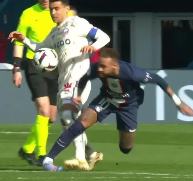 Neymar nhiều khả năng vắng mặt trong trận gặp Bayern Munich - Ảnh 1. Neymar nhiều khả năng vắng mặt trong trận gặp Bayern Munich - Ảnh 1.