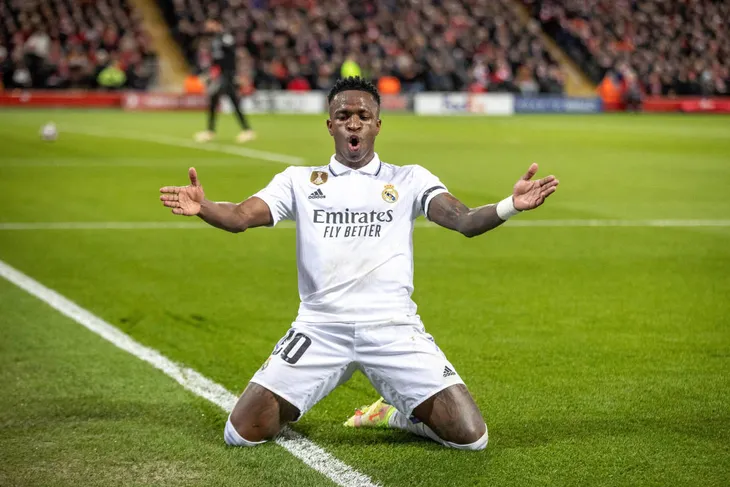 Real Madrid ngược dòng thắng đậm Liverpool ngay tại Anfield - Ảnh 1. Real Madrid ngược dòng thắng đậm Liverpool ngay tại Anfield - Ảnh 1.