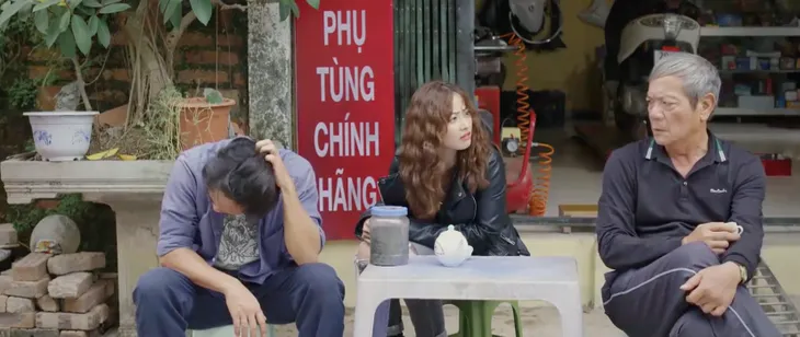 Dưới bóng cây hạnh phúc - Tập 22: Bị Tố chơi xỏ, Nhài tức điên - Ảnh 17. Dưới bóng cây hạnh phúc - Tập 22: Bị Tố chơi xỏ, Nhài tức điên - Ảnh 17.