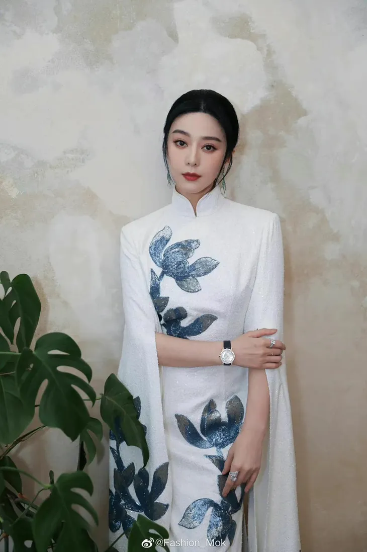 Phạm Băng Băng giữ phong độ nữ hoàng thảm đỏ tại LHP Berlin - Ảnh 8. Phạm Băng Băng giữ phong độ nữ hoàng thảm đỏ tại LHP Berlin - Ảnh 8.