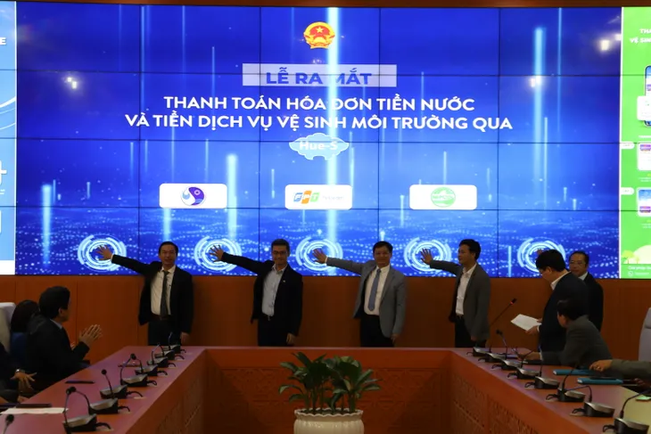 Thanh toán hóa đơn tiền nước, dịch vụ vệ sinh môi trường qua Hue-S - Ảnh 1. Thanh toán hóa đơn tiền nước, dịch vụ vệ sinh môi trường qua Hue-S - Ảnh 1.
