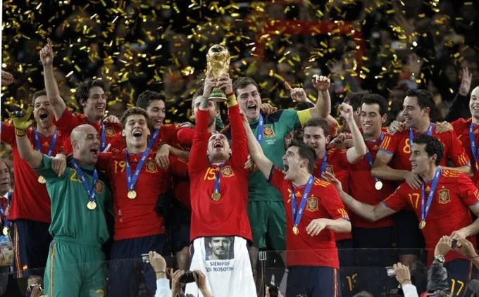 Sergio Ramos chia tay đội tuyển Tây Ban Nha - Ảnh 3. Sergio Ramos chia tay đội tuyển Tây Ban Nha - Ảnh 3.