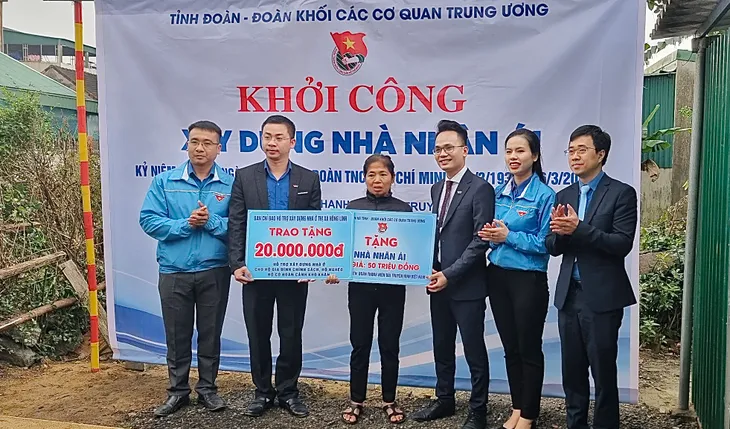 Sôi nổi Lễ ra quân Tháng thanh niên, Tháng 3 biên giới năm 2023 - Ảnh 2. Sôi nổi Lễ ra quân Tháng thanh niên, Tháng 3 biên giới năm 2023 - Ảnh 2.