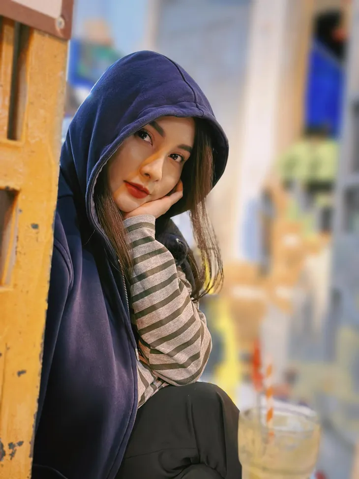 Diễn viên Việt tuần qua: Lương Thu Trang sợ khán giả quên, Thu Quỳnh thấy mặt như thẩm mỹ - Ảnh 10. Diễn viên Việt tuần qua: Lương Thu Trang sợ khán giả quên, Thu Quỳnh thấy mặt như thẩm mỹ - Ảnh 10.
