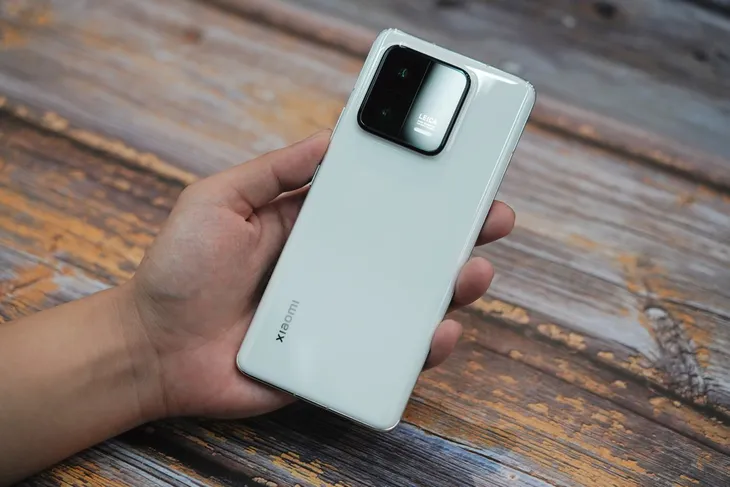 Xiaomi muốn cùng mâm với Samsung và Apple - Ảnh 1. Xiaomi muốn cùng mâm với Samsung và Apple - Ảnh 1.