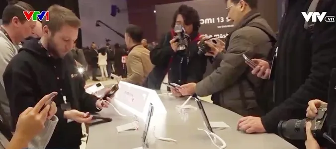 Hội nghị Di động thế giới MWC 2023: Các “ông lớn” trình làng nhiều sản phẩm mới - Ảnh 2. Hội nghị Di động thế giới MWC 2023: Các “ông lớn” trình làng nhiều sản phẩm mới - Ảnh 2.