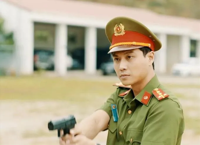 Thanh Sơn - Nam chính trong hai bộ phim tham dự LHTHTQ lần thứ 41 - Ảnh 3. Thanh Sơn - Nam chính trong hai bộ phim tham dự LHTHTQ lần thứ 41 - Ảnh 3.