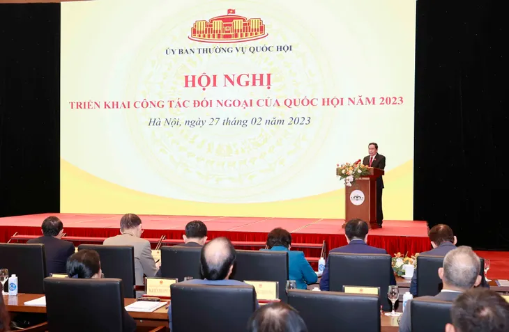 Tiếp tục xây dựng nền ngoại giao toàn diện, hiện đại - Ảnh 3. Tiếp tục xây dựng nền ngoại giao toàn diện, hiện đại - Ảnh 3.