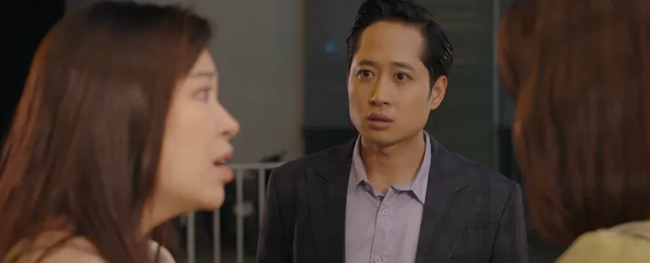 Dưới bóng cây hạnh phúc - Tập 25: Vợ say xỉn đi đánh ghen, chồng nghiến răng kèn kẹt mắng ngược - Ảnh 2. Dưới bóng cây hạnh phúc - Tập 25: Vợ say xỉn đi đánh ghen, chồng nghiến răng kèn kẹt mắng ngược - Ảnh 2.