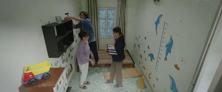 Dưới bóng cây hạnh phúc - Tập 9: Niềm vui của bố khi con trai cọc cằn sắp lấy được vợ - Ảnh 1. Dưới bóng cây hạnh phúc - Tập 9: Niềm vui của bố khi con trai cọc cằn sắp lấy được vợ - Ảnh 1.