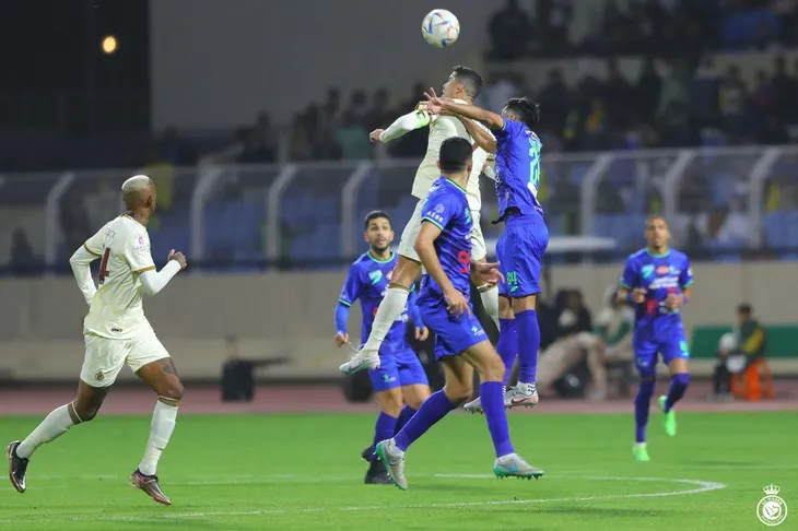 Ronaldo có bàn thắng đầu tiên cho Al Nassr - Ảnh 1. Ronaldo có bàn thắng đầu tiên cho Al Nassr - Ảnh 1.
