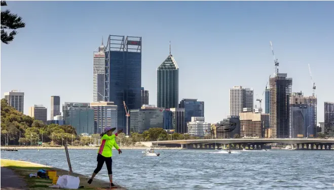 Australia: Xuống bơi cùng cá heo, một thiếu niên thiệt mạng vì bị cá mập tấn công - Ảnh 1. Australia: Xuống bơi cùng cá heo, một thiếu niên thiệt mạng vì bị cá mập tấn công - Ảnh 1.