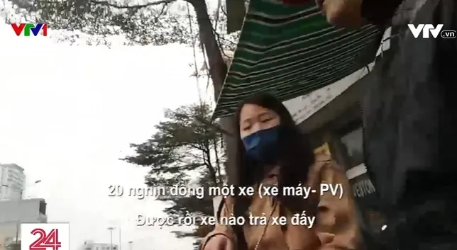 Lộn xộn tình trạng trông giữ xe tại một số khu di tích - Ảnh 1. Lộn xộn tình trạng trông giữ xe tại một số khu di tích - Ảnh 1.