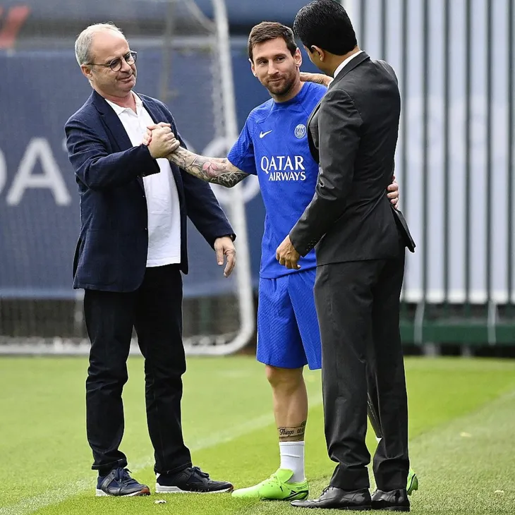 PSG xác nhận đang đàm phán tìm cách giữ chân Lionel Messi - Ảnh 1. PSG xác nhận đang đàm phán tìm cách giữ chân Lionel Messi - Ảnh 1.