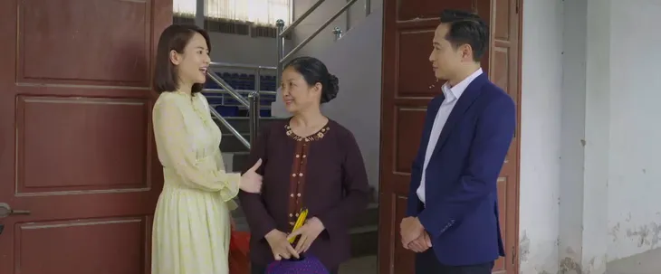 Dưới bóng cây hạnh phúc: Vợ chăm chồng từ chân tơ kẽ tóc, nhưng lại mất cảnh giác ở điểm này - Ảnh 5. Dưới bóng cây hạnh phúc: Vợ chăm chồng từ chân tơ kẽ tóc, nhưng lại mất cảnh giác ở điểm này - Ảnh 5.