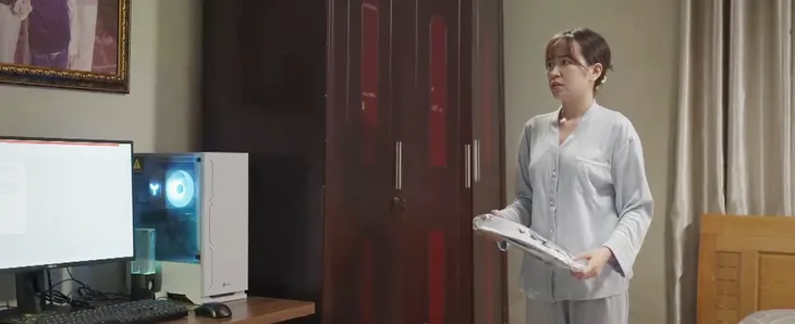 Dưới bóng cây hạnh phúc: Vợ chăm chồng từ chân tơ kẽ tóc, nhưng lại mất cảnh giác ở điểm này - Ảnh 9. Dưới bóng cây hạnh phúc: Vợ chăm chồng từ chân tơ kẽ tóc, nhưng lại mất cảnh giác ở điểm này - Ảnh 9.