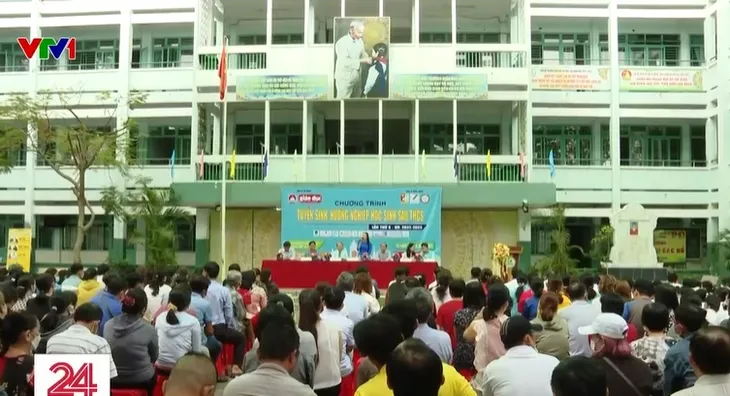 Đổi mới tư vấn, hướng nghiệp cho học sinh sau THCS - Ảnh 1. Đổi mới tư vấn, hướng nghiệp cho học sinh sau THCS - Ảnh 1.