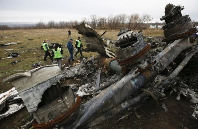 Australia đình chỉ điều tra vụ bắn rơi máy bay MH17 - Ảnh 2. Australia đình chỉ điều tra vụ bắn rơi máy bay MH17 - Ảnh 2.
