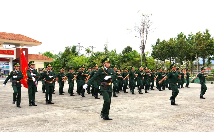 Bộ đội Biên phòng Cà Mau tập trung huấn luyện Cơ bản, thiết thực, vững chắc - Ảnh 3. Bộ đội Biên phòng Cà Mau tập trung huấn luyện Cơ bản, thiết thực, vững chắc - Ảnh 3.