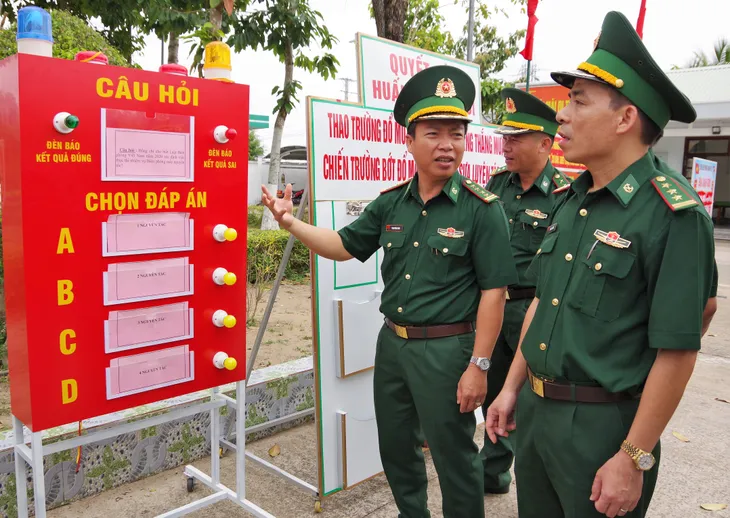 Bộ đội Biên phòng Cà Mau tập trung huấn luyện Cơ bản, thiết thực, vững chắc - Ảnh 6. Bộ đội Biên phòng Cà Mau tập trung huấn luyện Cơ bản, thiết thực, vững chắc - Ảnh 6.