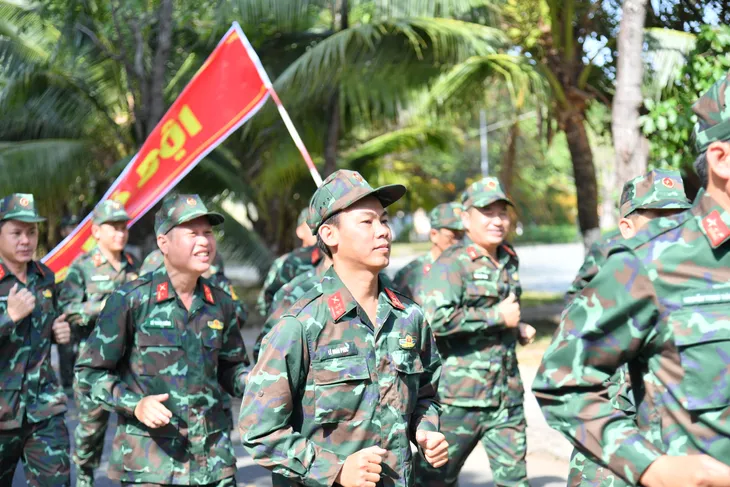 Kiên Giang: Hơn 1.000 vận động viên chạy thể thao quân sự - Ảnh 1. Kiên Giang: Hơn 1.000 vận động viên chạy thể thao quân sự - Ảnh 1.