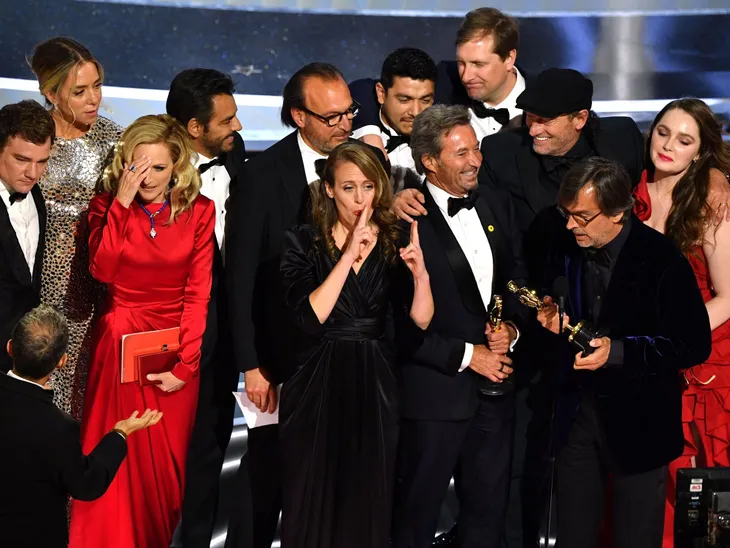 Ngôi sao Hollywood nhận được gì khi giành giải Oscar? - Ảnh 1. Ngôi sao Hollywood nhận được gì khi giành giải Oscar? - Ảnh 1.