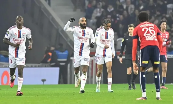 Lille và Lyon chia điểm trong trận hòa kịch tính - Ảnh 2. Lille và Lyon chia điểm trong trận hòa kịch tính - Ảnh 2.