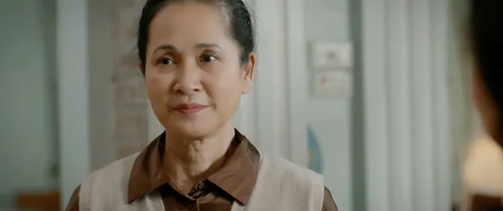 Gia đình mình vui bất thình lình - Tập 2: Hà là trung tâm rắc rối, làm loạn nhà rồi lu loa ăn vạ - Ảnh 35. Gia đình mình vui bất thình lình - Tập 2: Hà là trung tâm rắc rối, làm loạn nhà rồi lu loa ăn vạ - Ảnh 35.