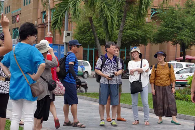 Doanh nghiệp du lịch sẵn sàng đón khách Trung Quốc - Ảnh 1. Doanh nghiệp du lịch sẵn sàng đón khách Trung Quốc - Ảnh 1.