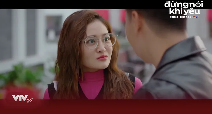 Đừng nói khi yêu - Tập 19: Quy công khai tình yêu mặc kệ Ly ngại ngùng - Ảnh 4. Đừng nói khi yêu - Tập 19: Quy công khai tình yêu mặc kệ Ly ngại ngùng - Ảnh 4.