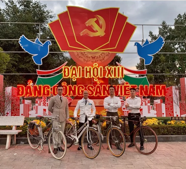 Những thế hệ đam mê xe đạp xưa ở Lạng Sơn và cách họ lưu giữ kỷ vật - Ảnh 1. Những thế hệ đam mê xe đạp xưa ở Lạng Sơn và cách họ lưu giữ kỷ vật - Ảnh 1.