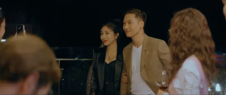 Đừng nói khi yêu - Tập 19: Tú tổn thương khi tận mắt thấy Ly hôn Quy - Ảnh 12. Đừng nói khi yêu - Tập 19: Tú tổn thương khi tận mắt thấy Ly hôn Quy - Ảnh 12.