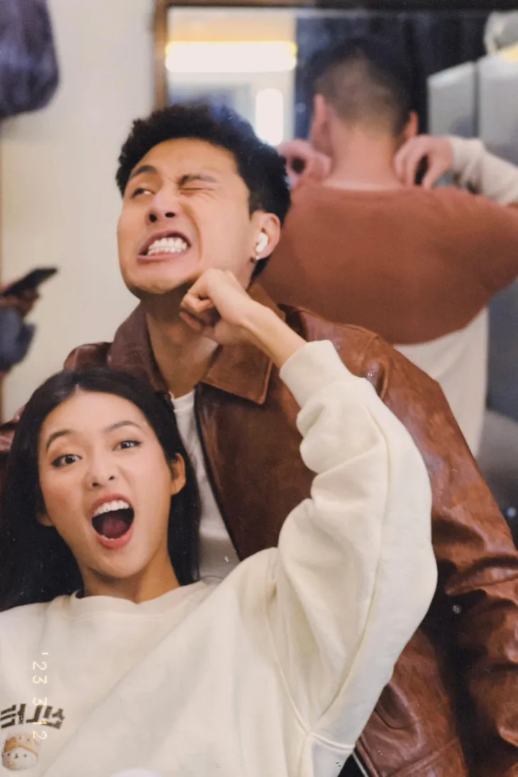 Gia đình mình vui bất thình lình: Trung ruồi hội ngộ Khả Ngân - Thanh Sơn - Ảnh 8. Gia đình mình vui bất thình lình: Trung ruồi hội ngộ Khả Ngân - Thanh Sơn - Ảnh 8.