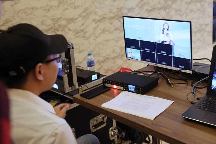 Hình ảnh hậu trường Giao lưu trực tuyến với đại diện Ban tổ chức LHTHTQ lần thứ 41 - Ảnh 5. Hình ảnh hậu trường Giao lưu trực tuyến với đại diện Ban tổ chức LHTHTQ lần thứ 41 - Ảnh 5.