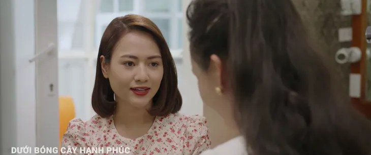 Dưới bóng cây hạnh phúc - Tập 34: Ông Công xỉa xói con dâu út vô tích sự - Ảnh 1. Dưới bóng cây hạnh phúc - Tập 34: Ông Công xỉa xói con dâu út vô tích sự - Ảnh 1.