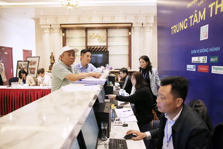 Sôi động không khí trước khai mạc Liên hoan Truyền hình toàn quốc lần thứ 41 - Ảnh 1. Sôi động không khí trước khai mạc Liên hoan Truyền hình toàn quốc lần thứ 41 - Ảnh 1.