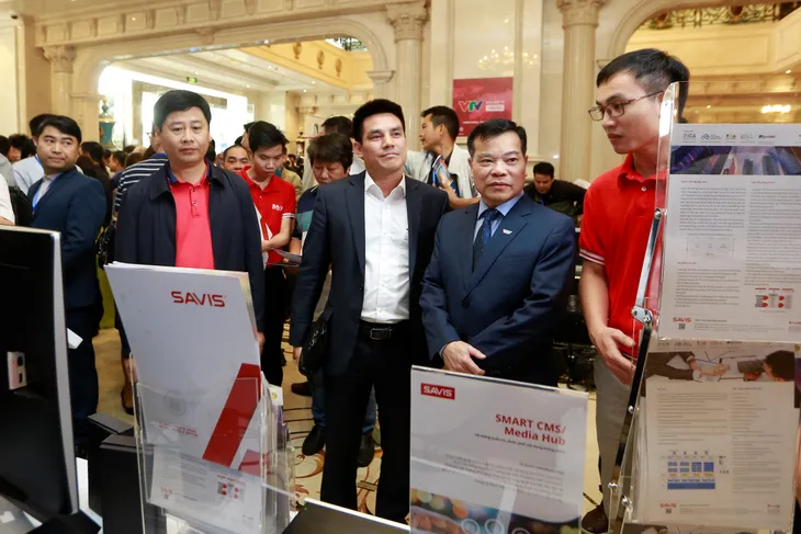 Triển lãm Công nghệ kỹ thuật truyền hình tại LHTHTQ lần thứ 41 chính thức khai mạc - Ảnh 5. Triển lãm Công nghệ kỹ thuật truyền hình tại LHTHTQ lần thứ 41 chính thức khai mạc - Ảnh 5.