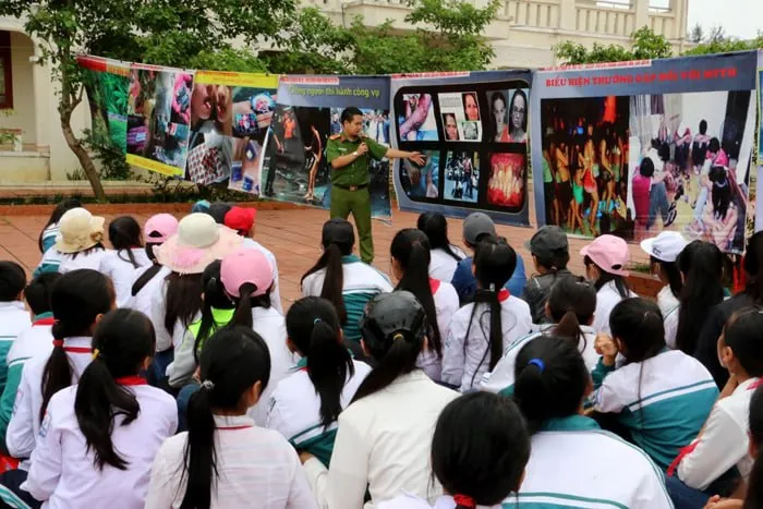 Đồng Tháp: Tăng cường phòng, chống ma túy trong trường học - Ảnh 1. Đồng Tháp: Tăng cường phòng, chống ma túy trong trường học - Ảnh 1.