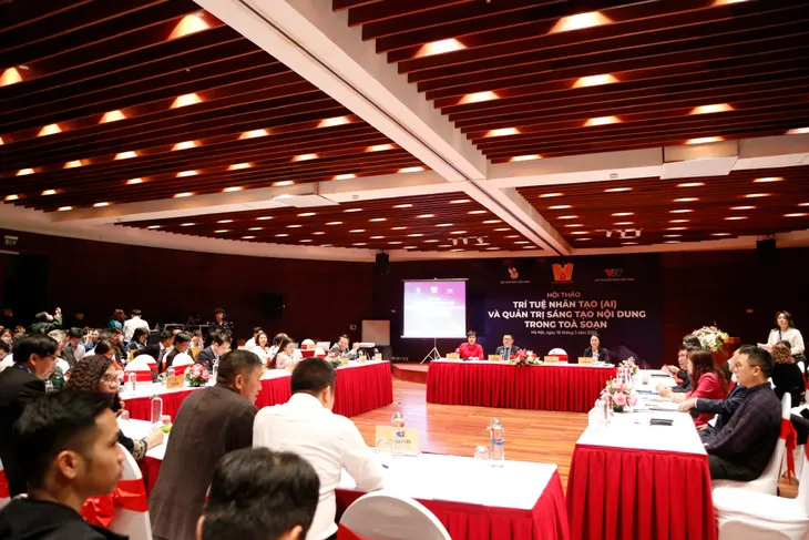 Hội thảo Trí tuệ nhân tạo (AI) và quản trị sáng tạo nội dung trong tòa soạn”: Con đường báo chí đang đi đồng hành với công nghệ - Ảnh 1. Hội thảo Trí tuệ nhân tạo (AI) và quản trị sáng tạo nội dung trong tòa soạn”: Con đường báo chí đang đi đồng hành với công nghệ - Ảnh 1.