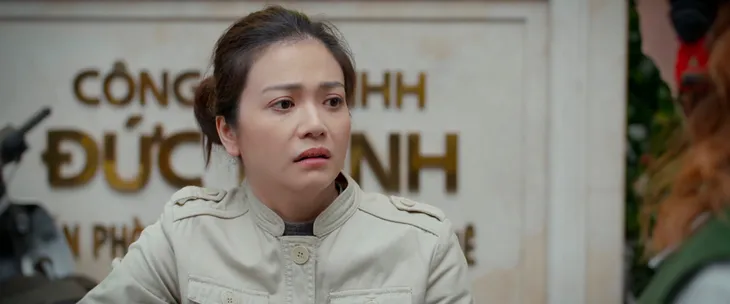 Gia đình mình vui bất thình lình - Tập 4: Chị em dâu chưa về chung nhà đã khẩu chiến - Ảnh 13. Gia đình mình vui bất thình lình - Tập 4: Chị em dâu chưa về chung nhà đã khẩu chiến - Ảnh 13.
