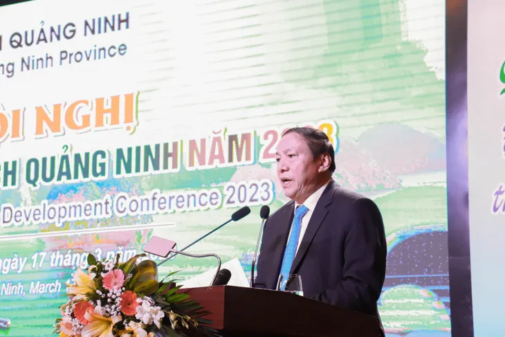 Crystal Holidays đi đầu khai thác các tour du lịch mới tại Vân Đồn, Quảng Ninh - Ảnh 1. Crystal Holidays đi đầu khai thác các tour du lịch mới tại Vân Đồn, Quảng Ninh - Ảnh 1.